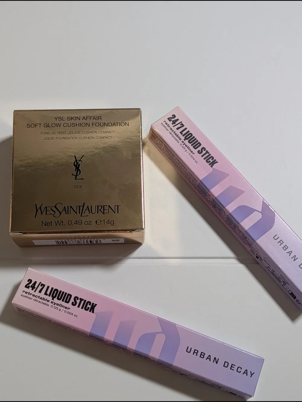 NIB YSL Skin Affair Soft Glow Cushion Foundation DC8 + 2 Urban Decay 24/7 Liquid
